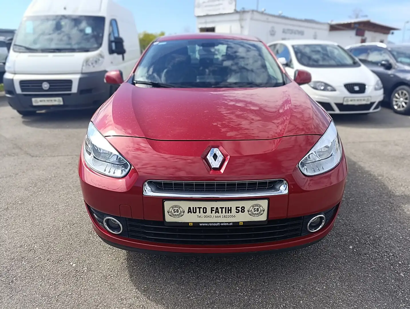 Renault Fluence 1,6 16V Schwarz - 1