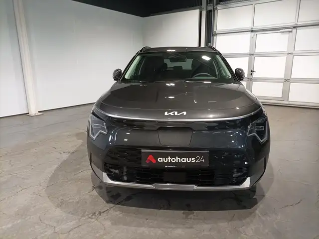 Kia E-Niro view 2