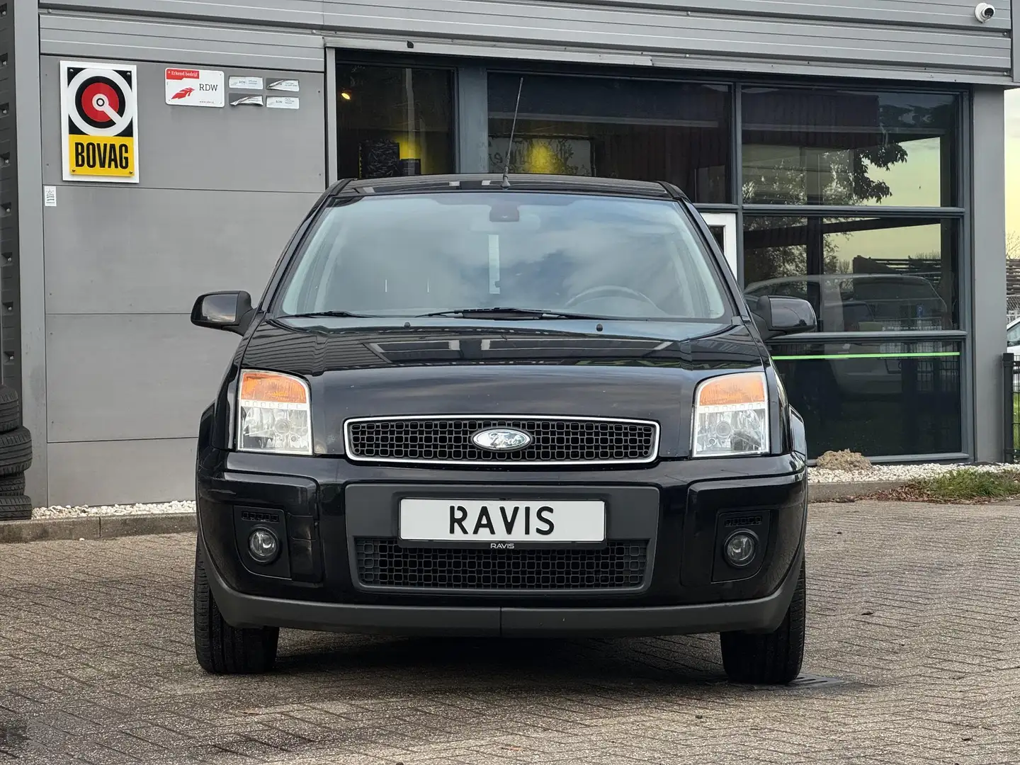 Ford Fusion 1.6-16V Futura | Automaat | Airco | Nieuwe APK | N Noir - 2