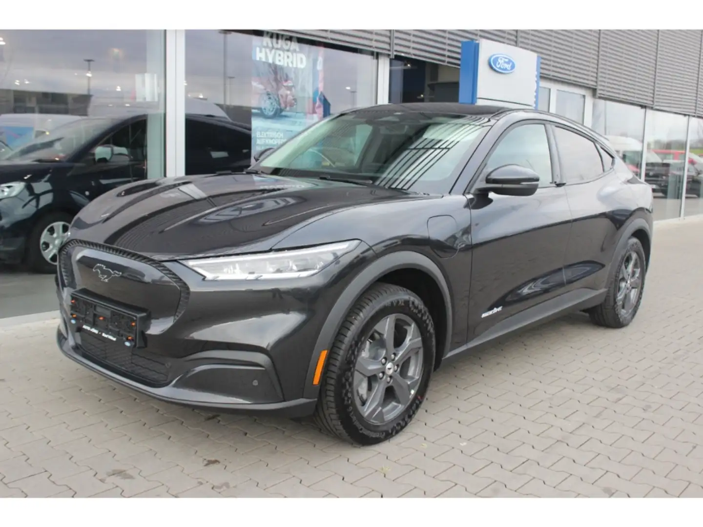 Ford Mustang Mach-E Basis 75 kWh RWD *SOFORT VERFÜGBAR Grau - 2