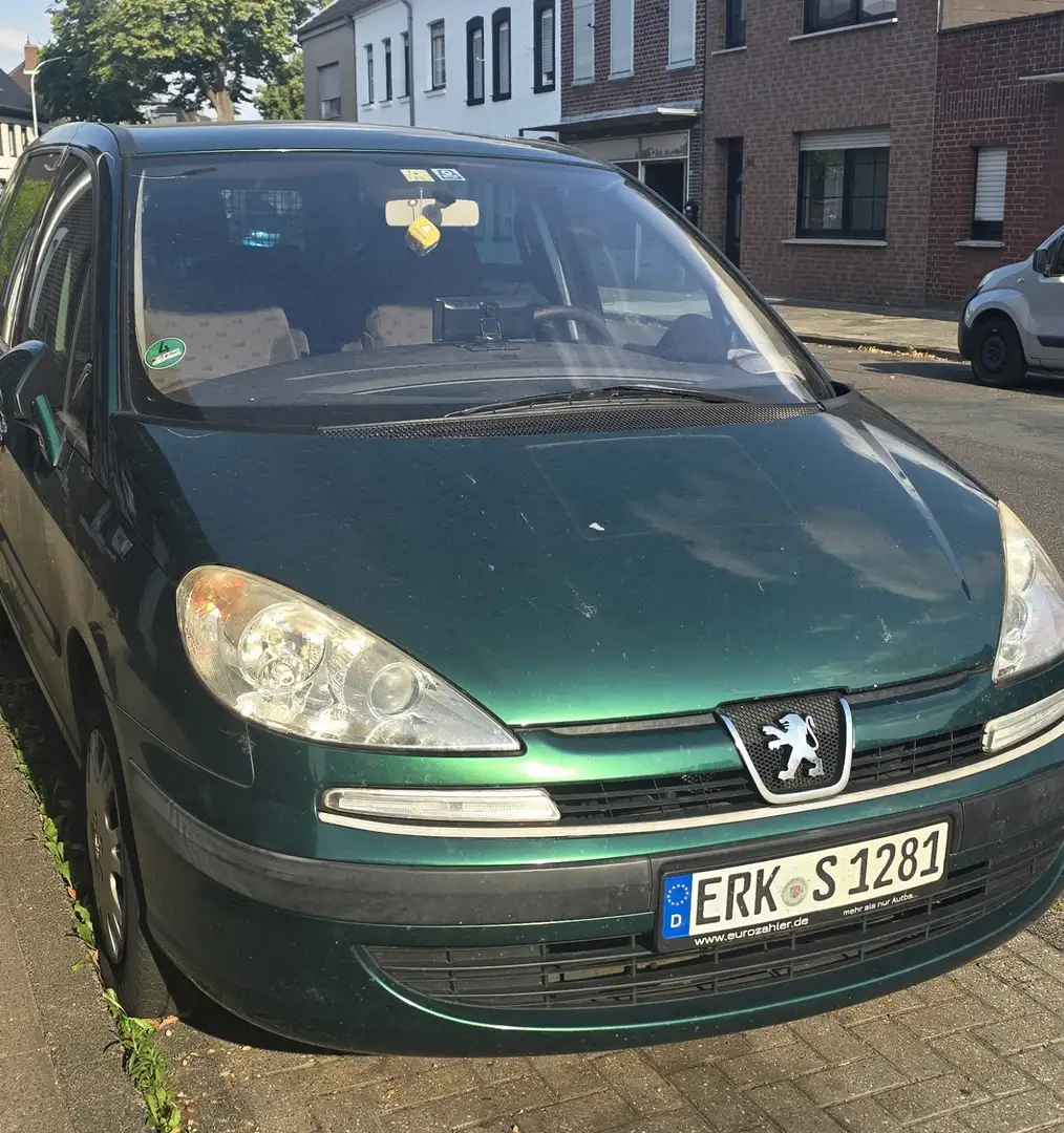 Peugeot 807 Tendance Зелений - 2