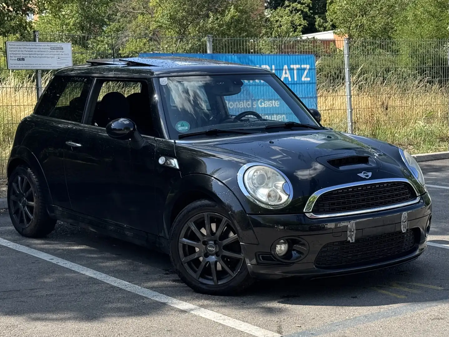MINI Cooper S R56 Austrian Chili Schwarz - 1