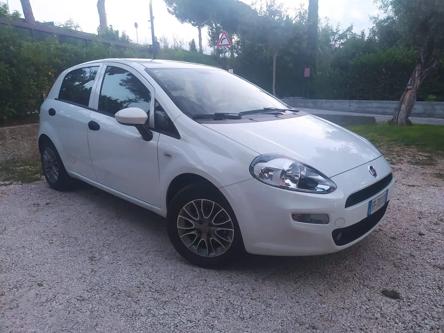Fiat Grande Punto 1.2 8V 69CV Bianco - 1