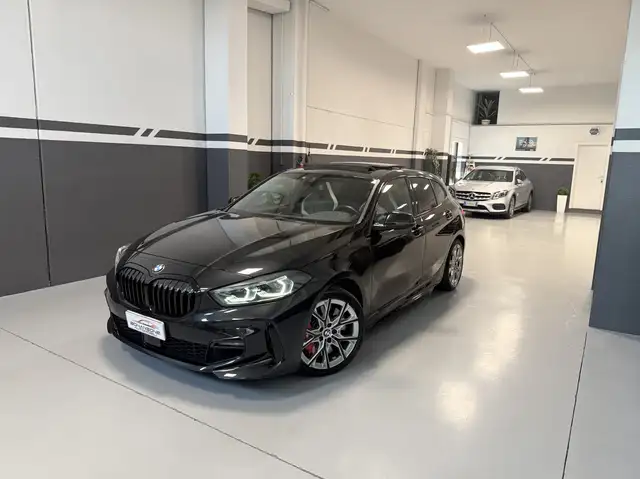 BMW 116 116d ColorVision Edition M-Sport