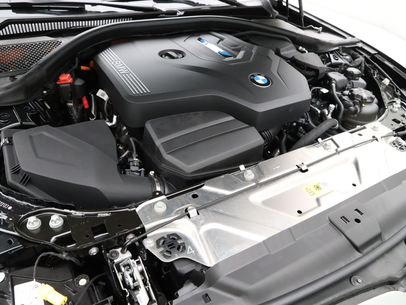 BMW 330 3 Serie 330e — photo 4