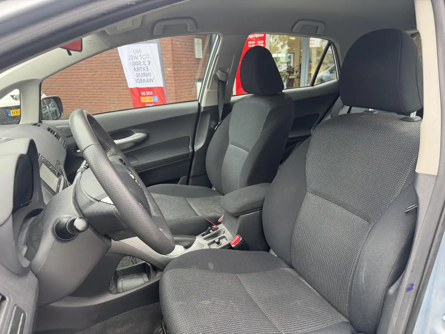 Toyota Auris 1.8 Hybrid ASPIRATION TREKHAAK CLIMA NAVI CRUISE B Bleu - 2