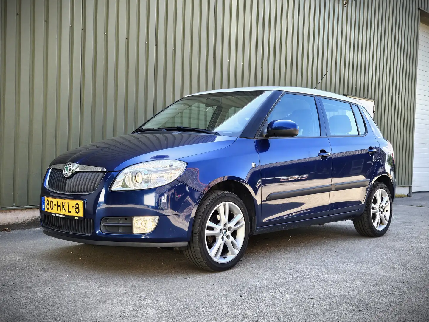 Skoda Fabia Fabia 1.6-16V Sport Niebieski - 1