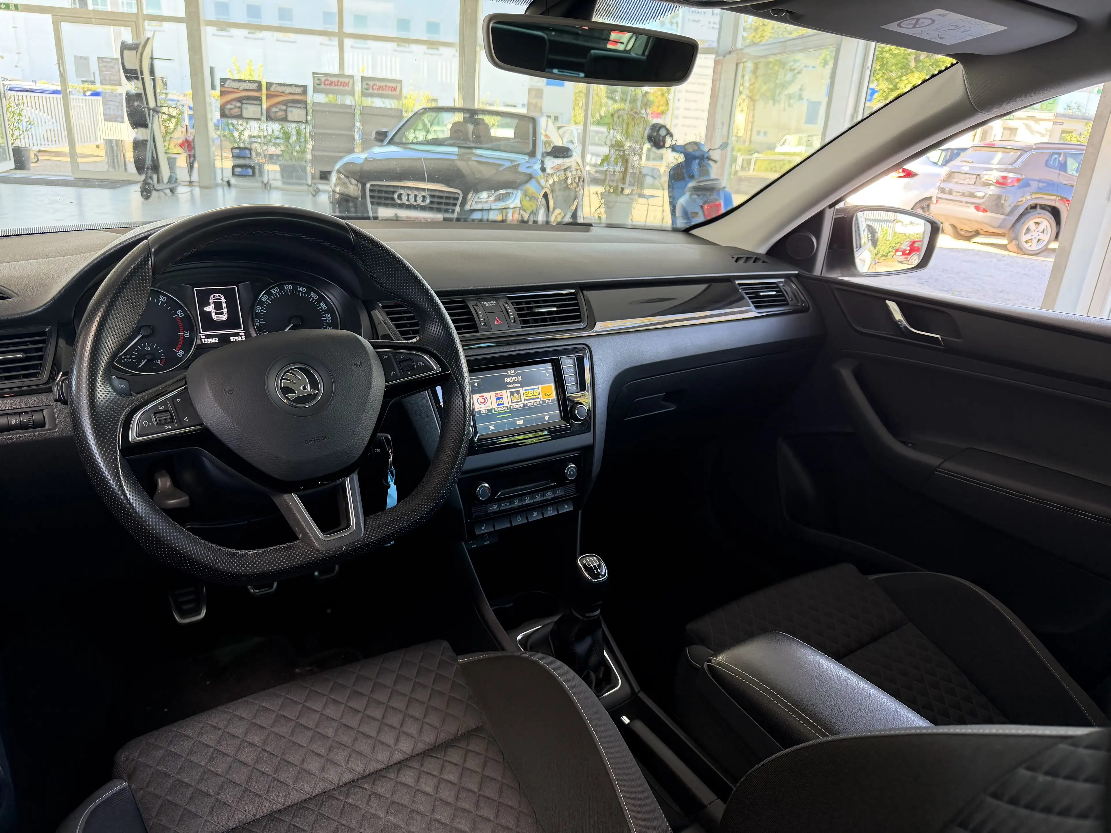 Skoda Rapid/Spaceback Ambition — photo 8