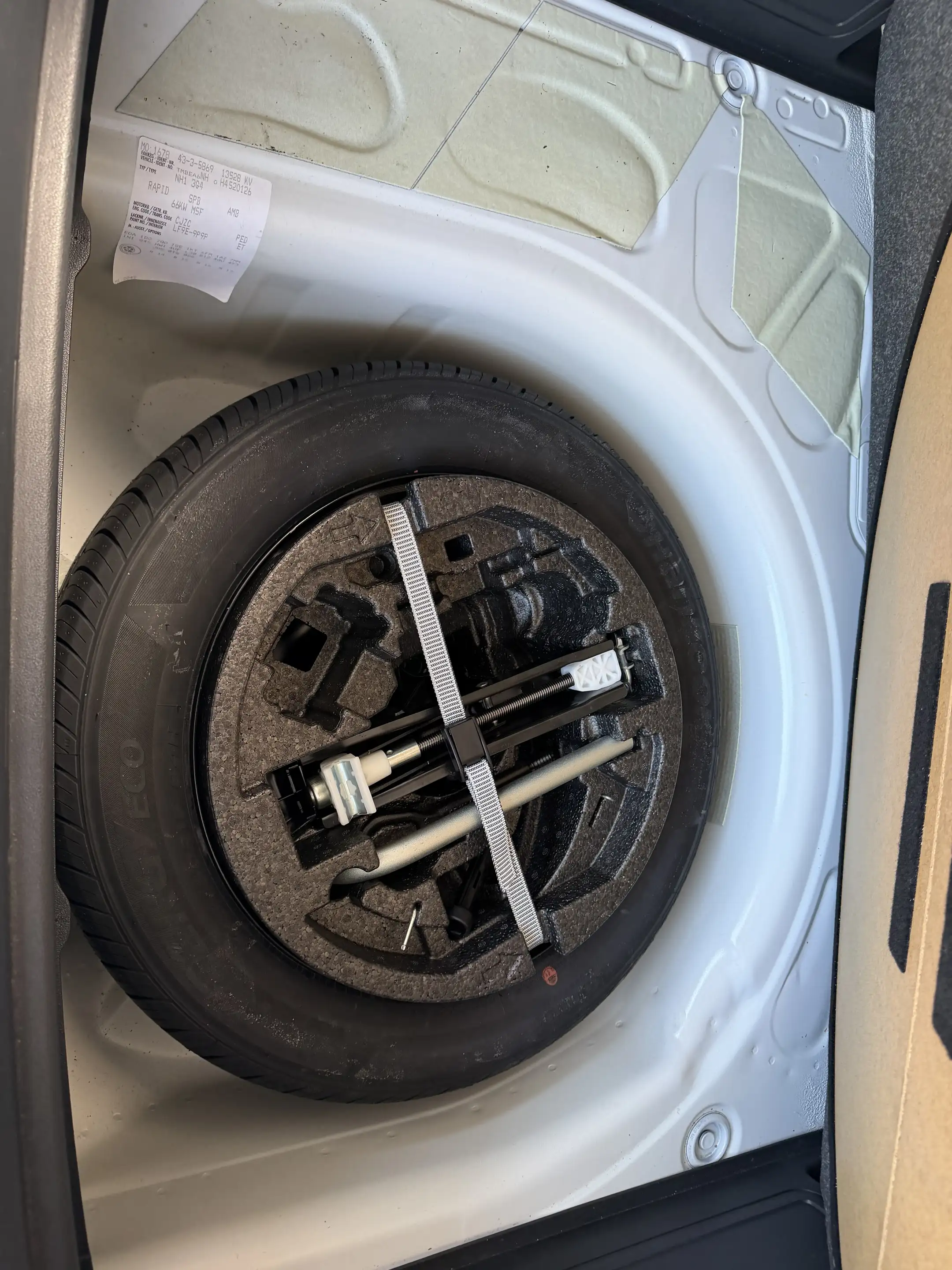 Skoda Rapid/Spaceback Ambition — photo 10