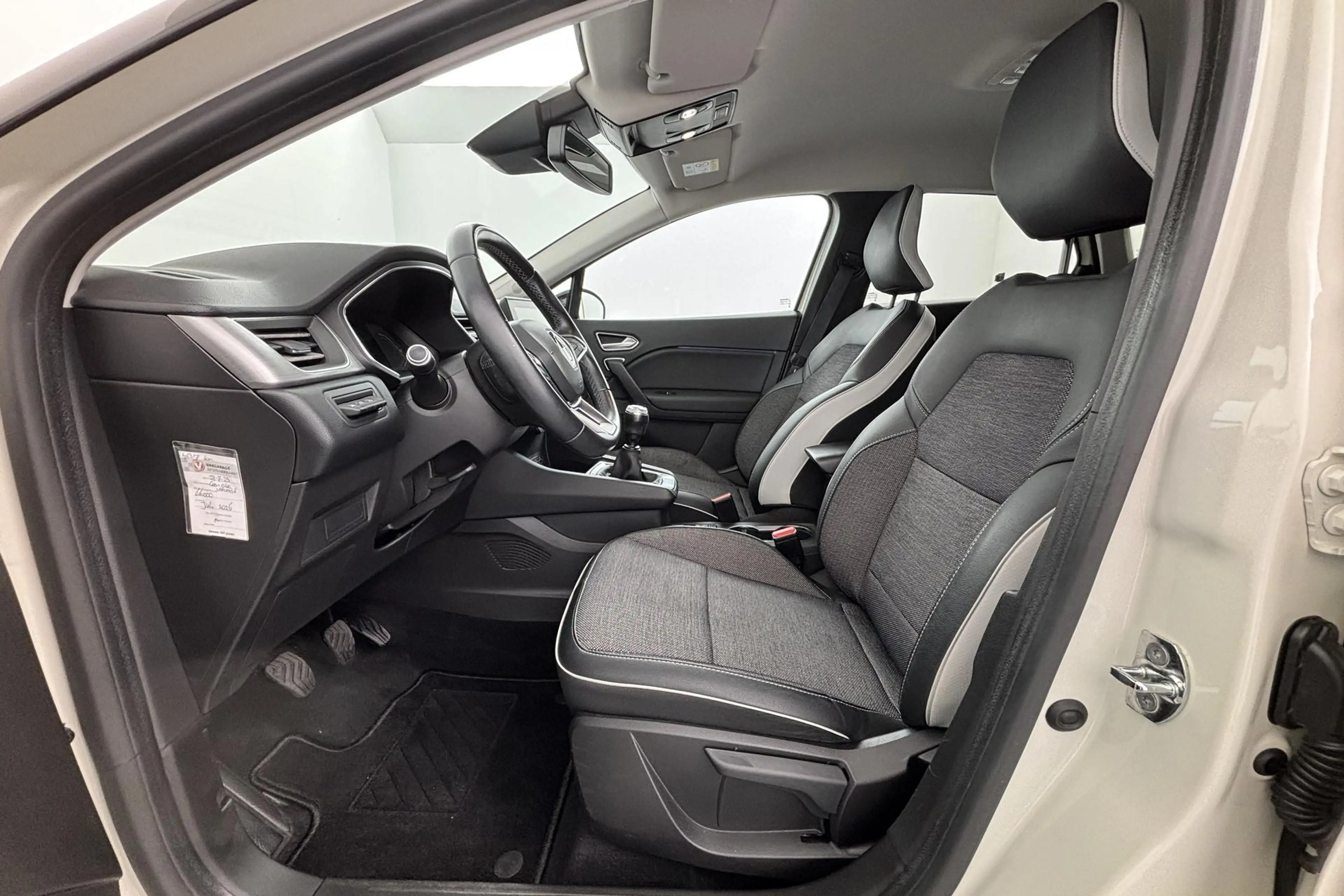 Renault Captur 1.0 TCe 100 Intens Compacte SUV met veel rijplezie — photo 13