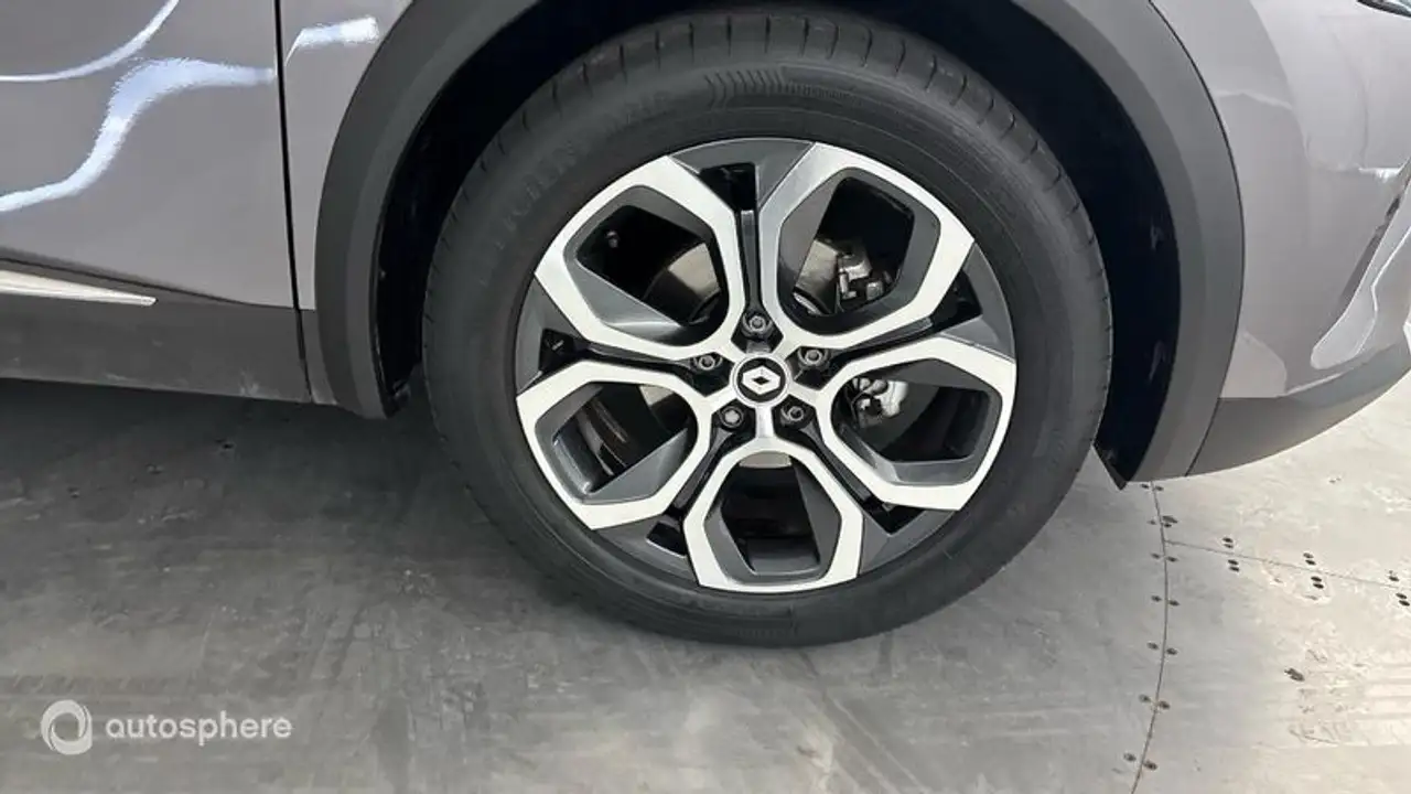 Renault Captur — photo 20