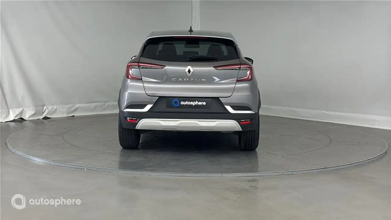 Renault Captur — photo 6