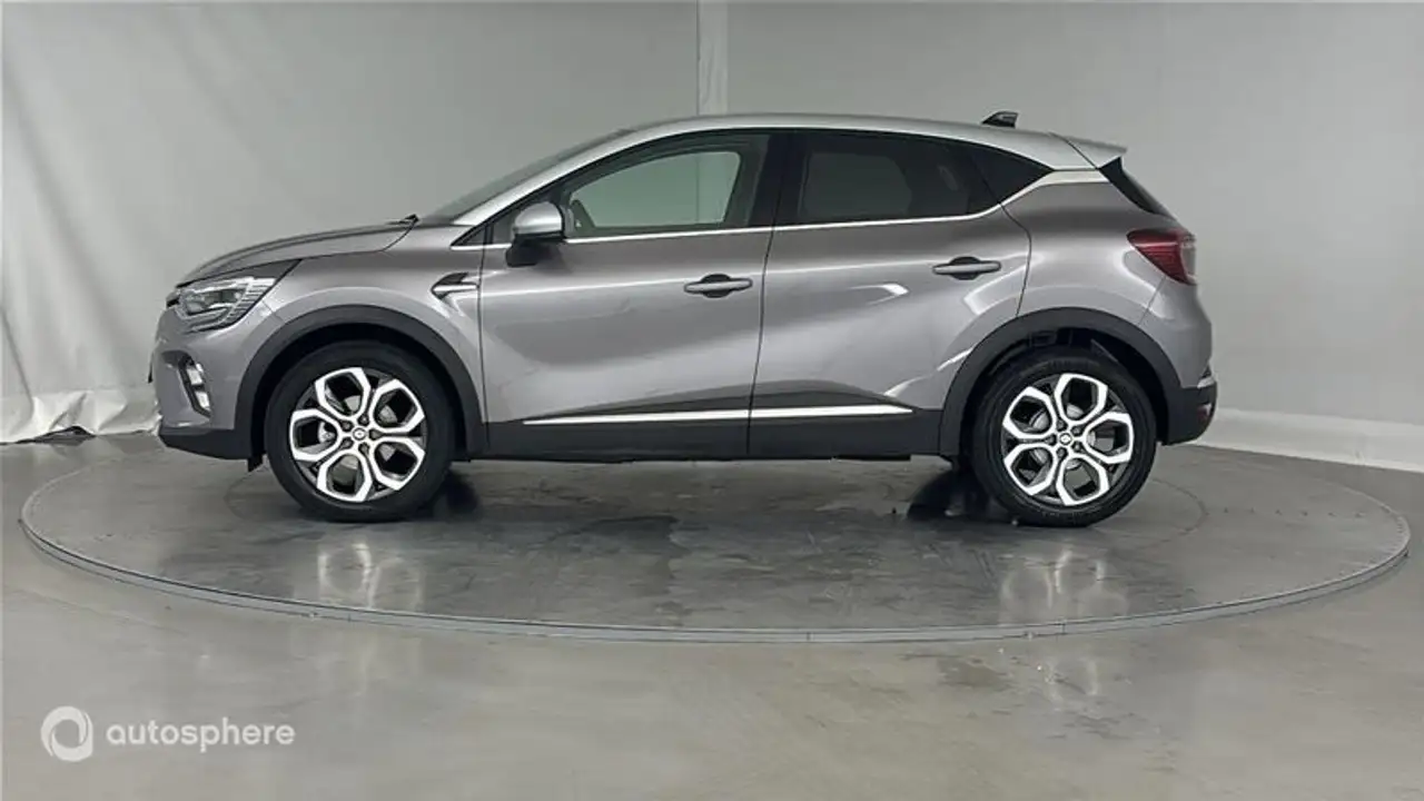 Renault Captur — photo 7