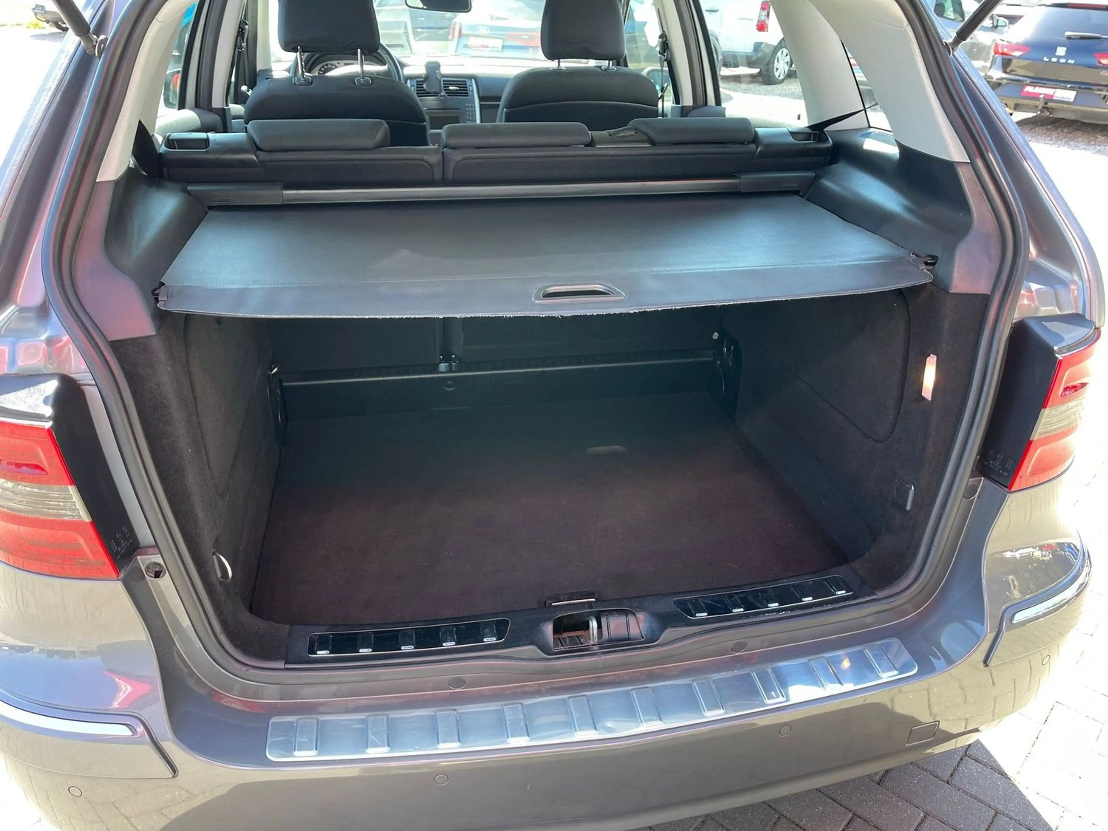 Mercedes-Benz B 180 B 180 (245.232)/Tempomat/Bluetooth/Sitzheizung/PDC — photo 7