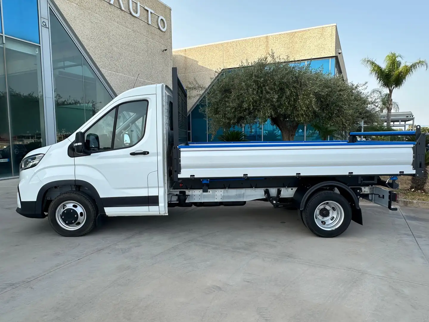 Maxus Deliver 9 2.0D possibilità di pagamento personalizzato Beyaz - 2