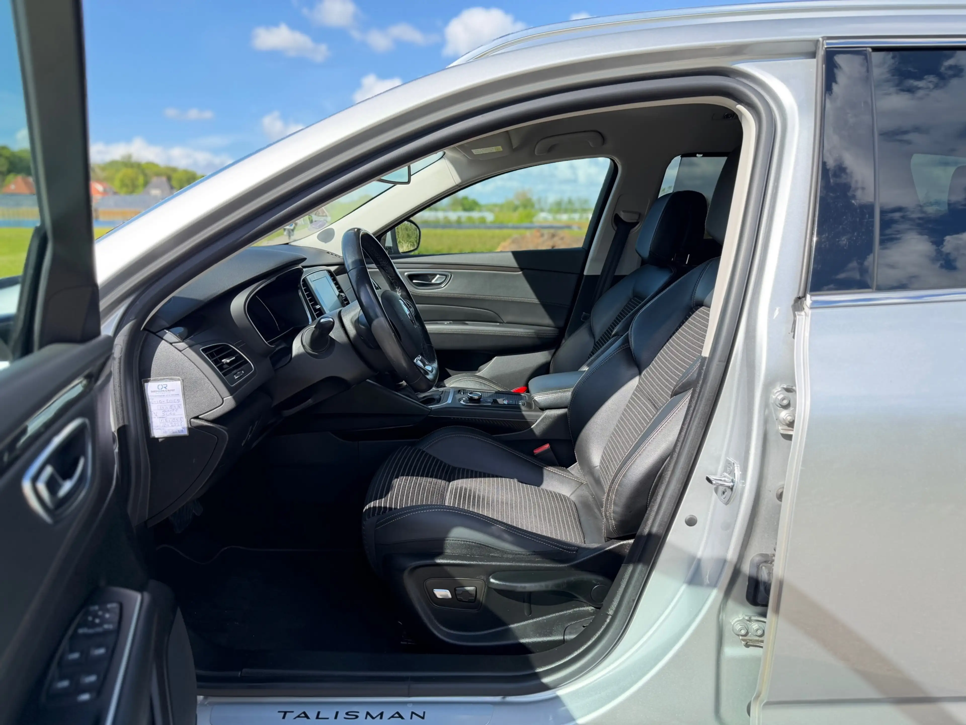 Renault Talisman Estate 1.6 TCe Intens / Automaat / Navigatie / Hal — photo 13