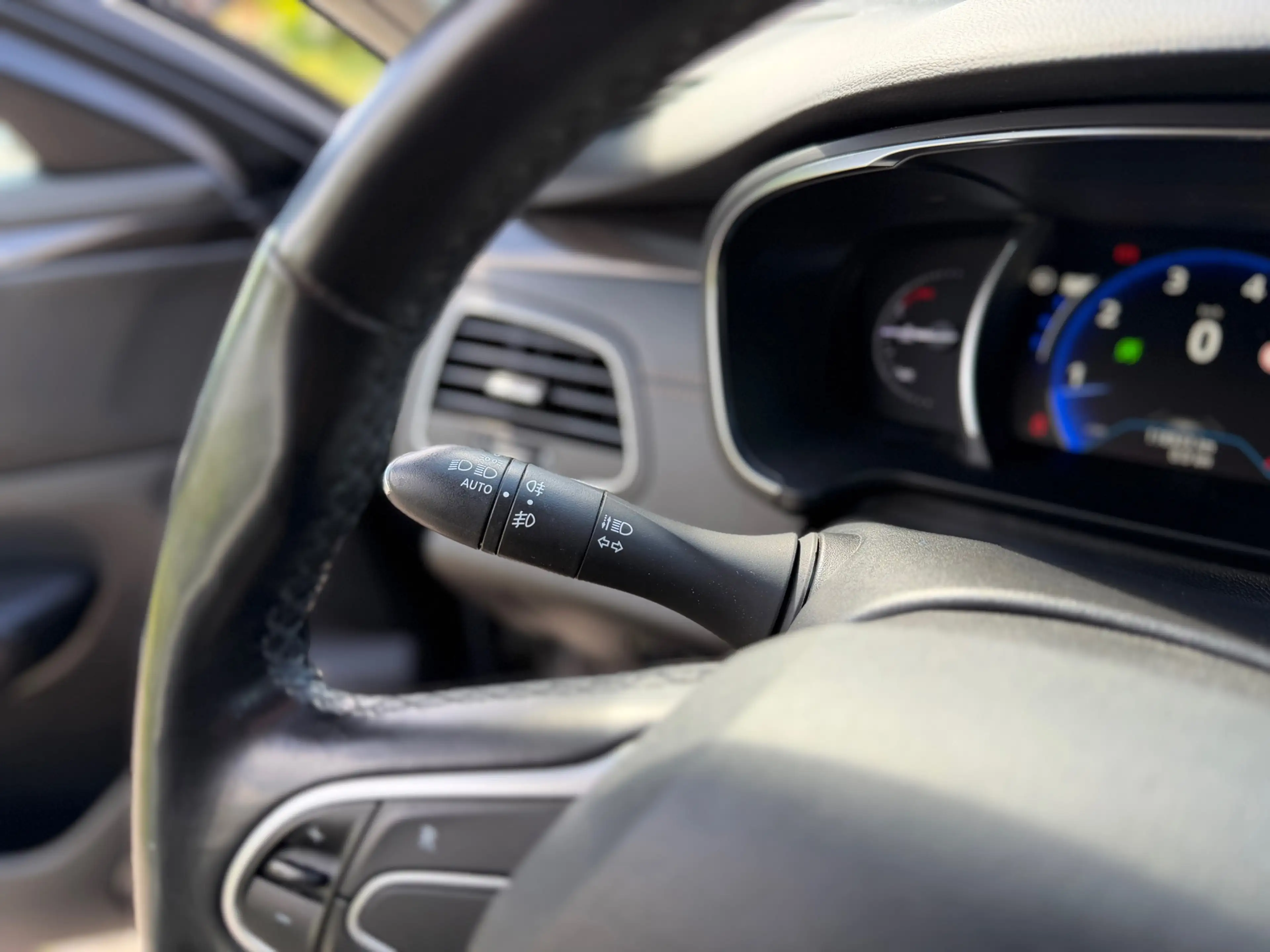 Renault Talisman Estate 1.6 TCe Intens / Automaat / Navigatie / Hal — photo 19