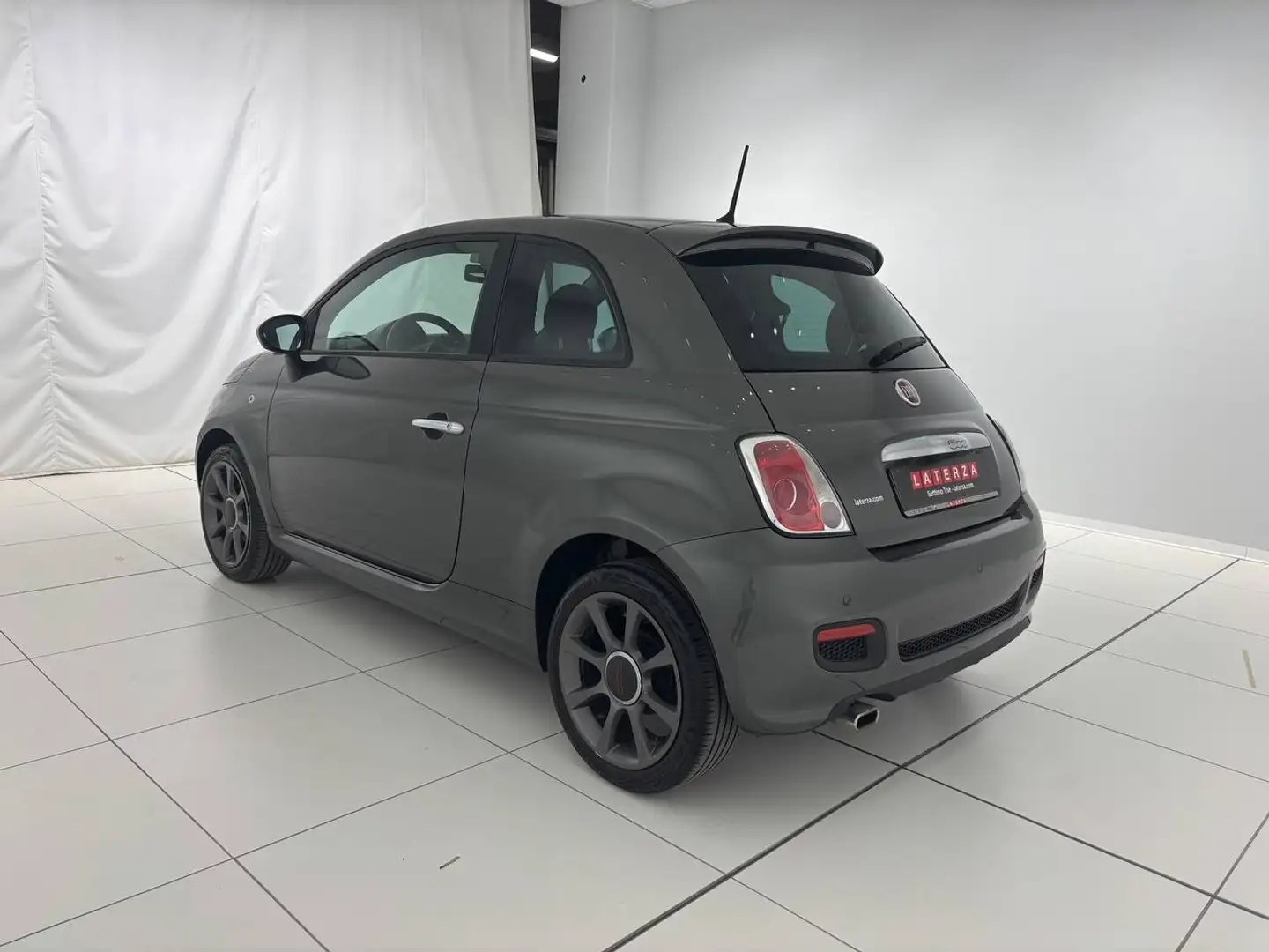 Fiat 500 1.3 Multijet S Grijs - 2