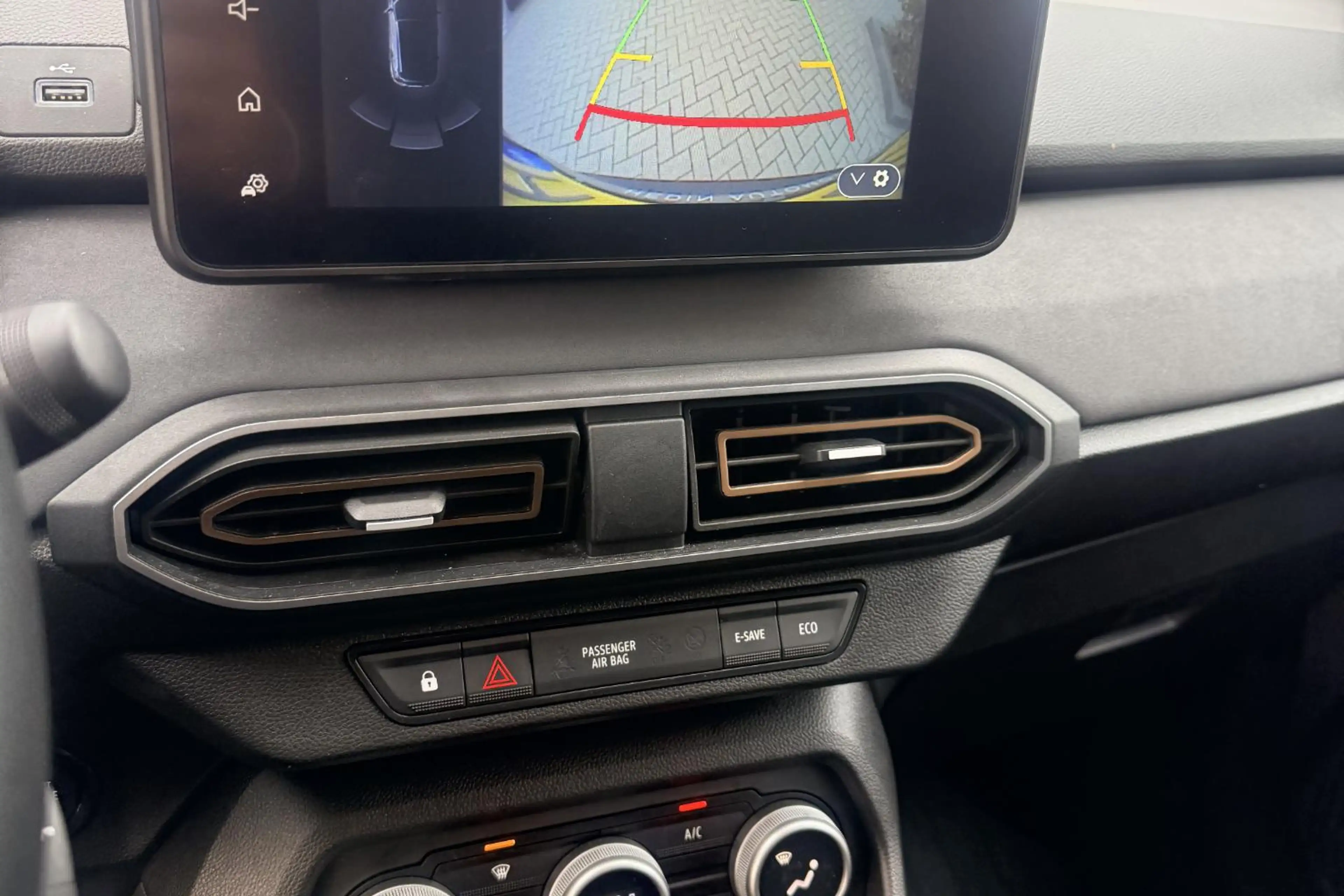 Dacia Jogger 1.6 Hybrid 140 Extreme 7p. — photo 6