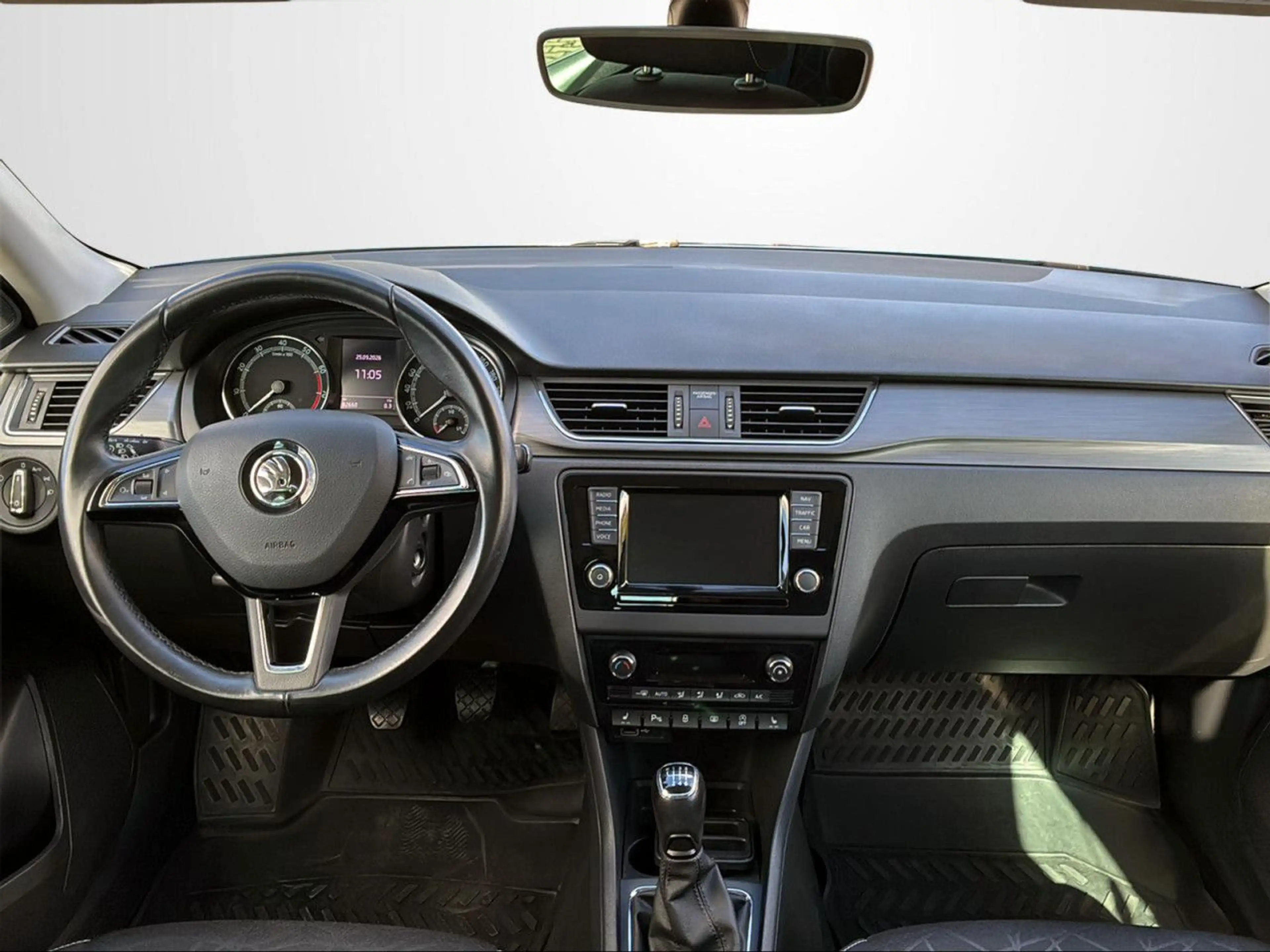 Skoda Rapid/Spaceback RAPID 1.0 TSI SPACEBACK APP+BT+TEMPOMAT Bluetooth — photo 10
