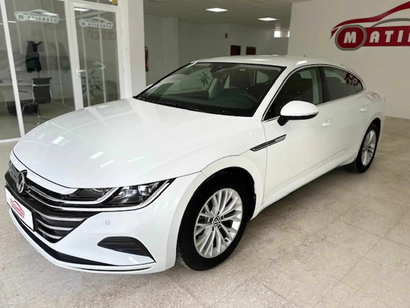 Volkswagen Arteon 2.0TDI Elegance DSG7 110kW Blanco - 1