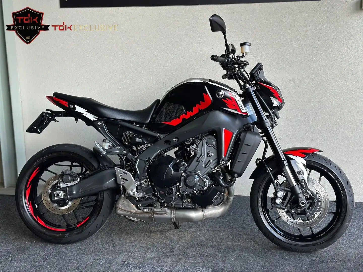 Yamaha MT-09 ABS Zwart - 2