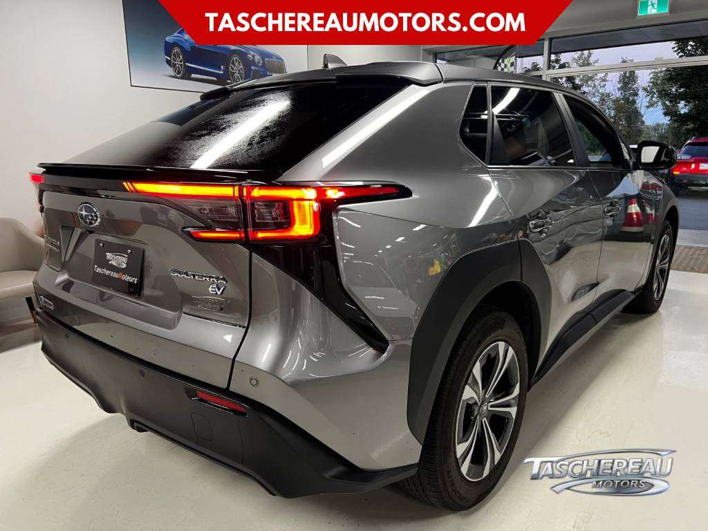 2023 Subaru Solterra AWD — снимка 1