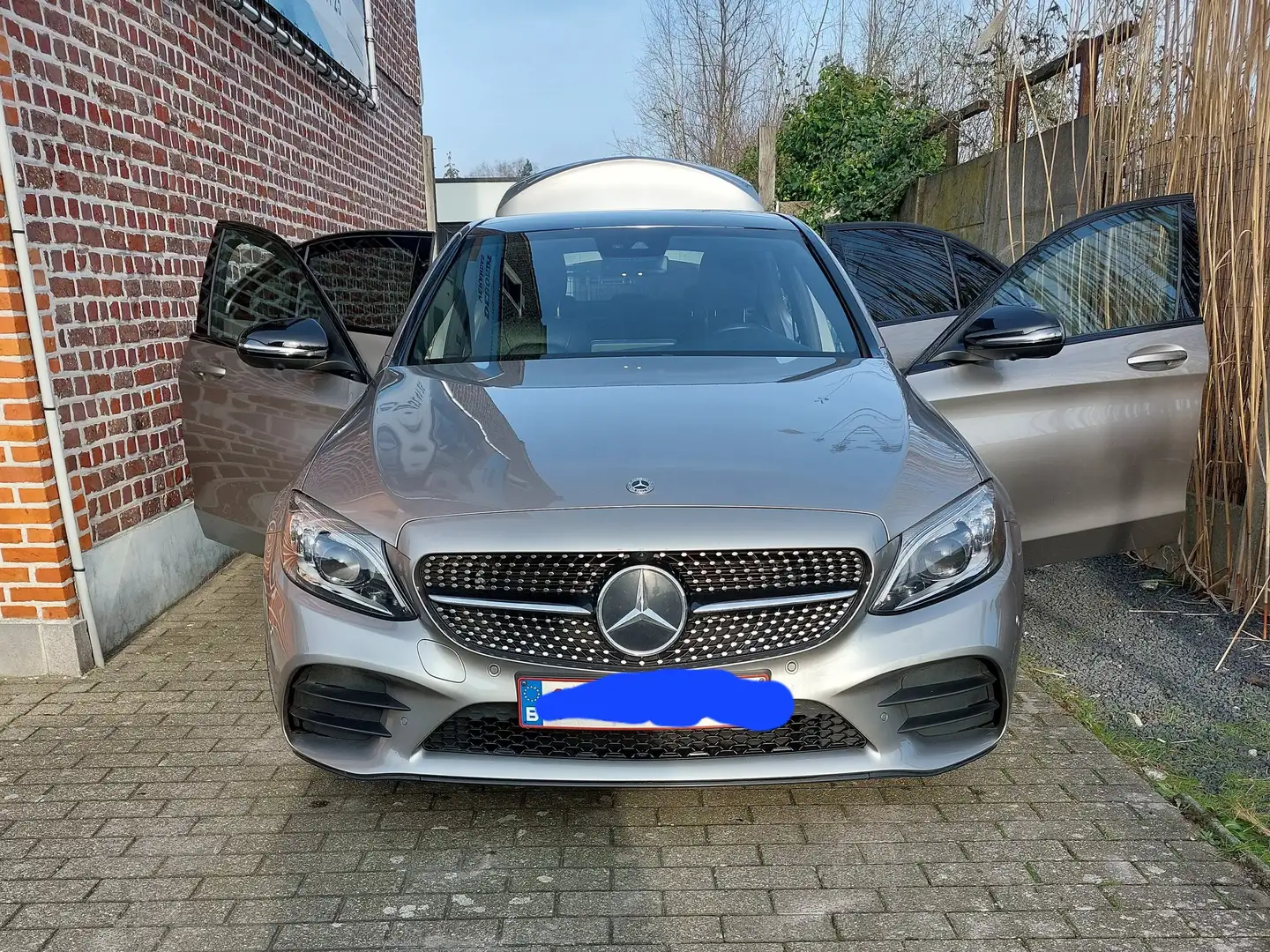 Mercedes-Benz C 200 C 200 d 9G-TRONIC AMG Line Zwart - 1