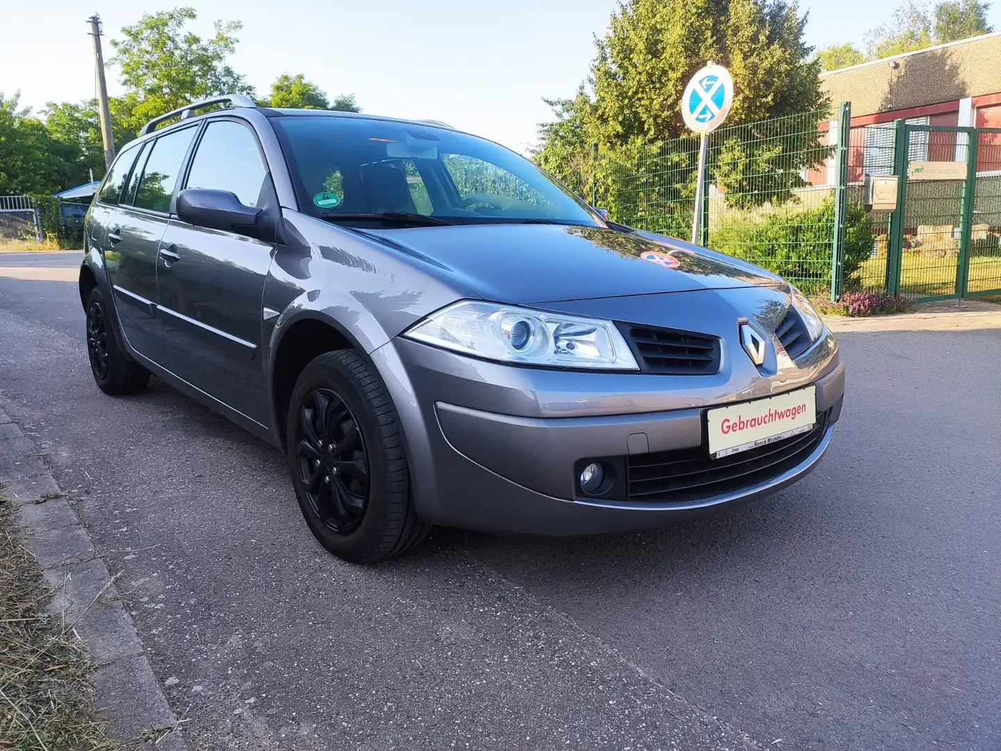 Renault Megane Avantage 1.Hand Grau - 1