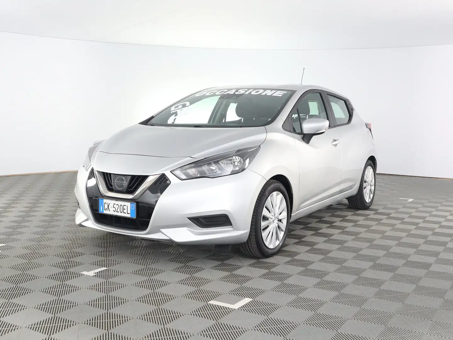 Nissan Micra 1.0 ig-t Eco (92cv) Gpl Acenta Stříbrná - 1