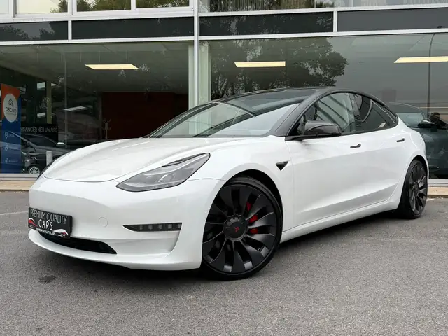 Tesla Model 3 Performance / KW SUSPENSION / PLAIDSTUUR / CARBON/