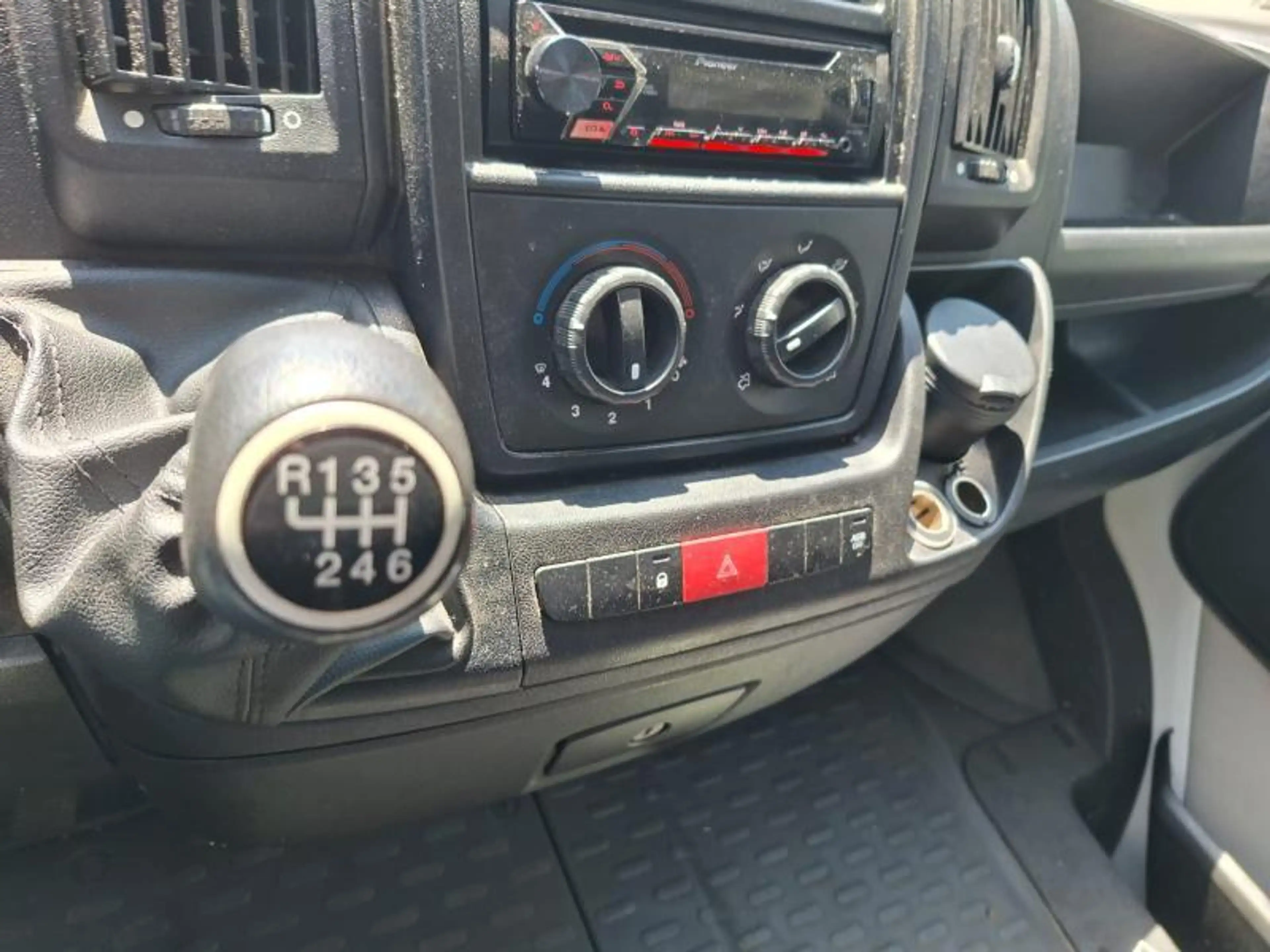 Citroen Jumper 12750€ EX BTW l2h2 — photo 12