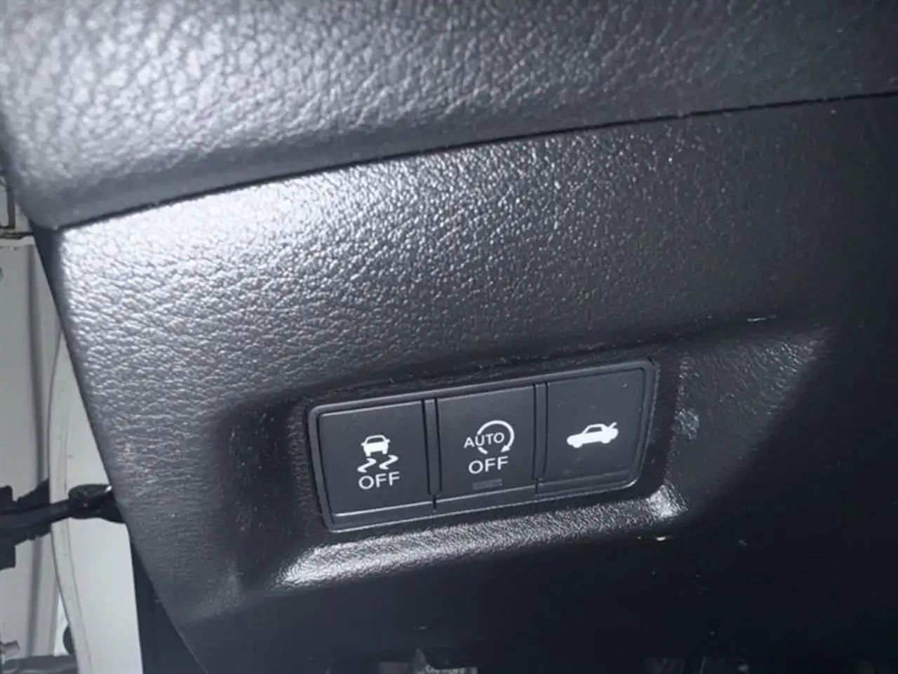 Infiniti Q50 снимка Infiniti Q50