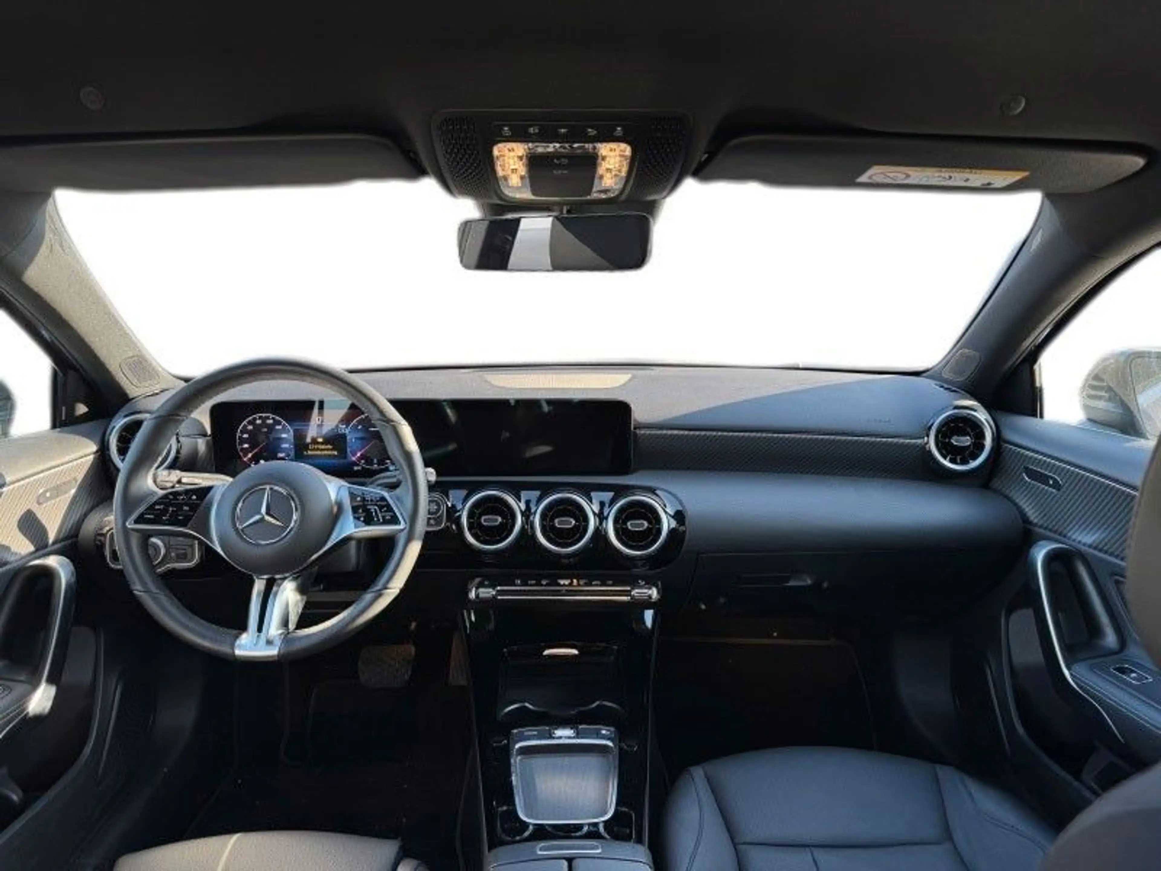 Mercedes-Benz A 200 d  Progressive /ADVANCED/WINTER/MBUX NAVI — photo 10