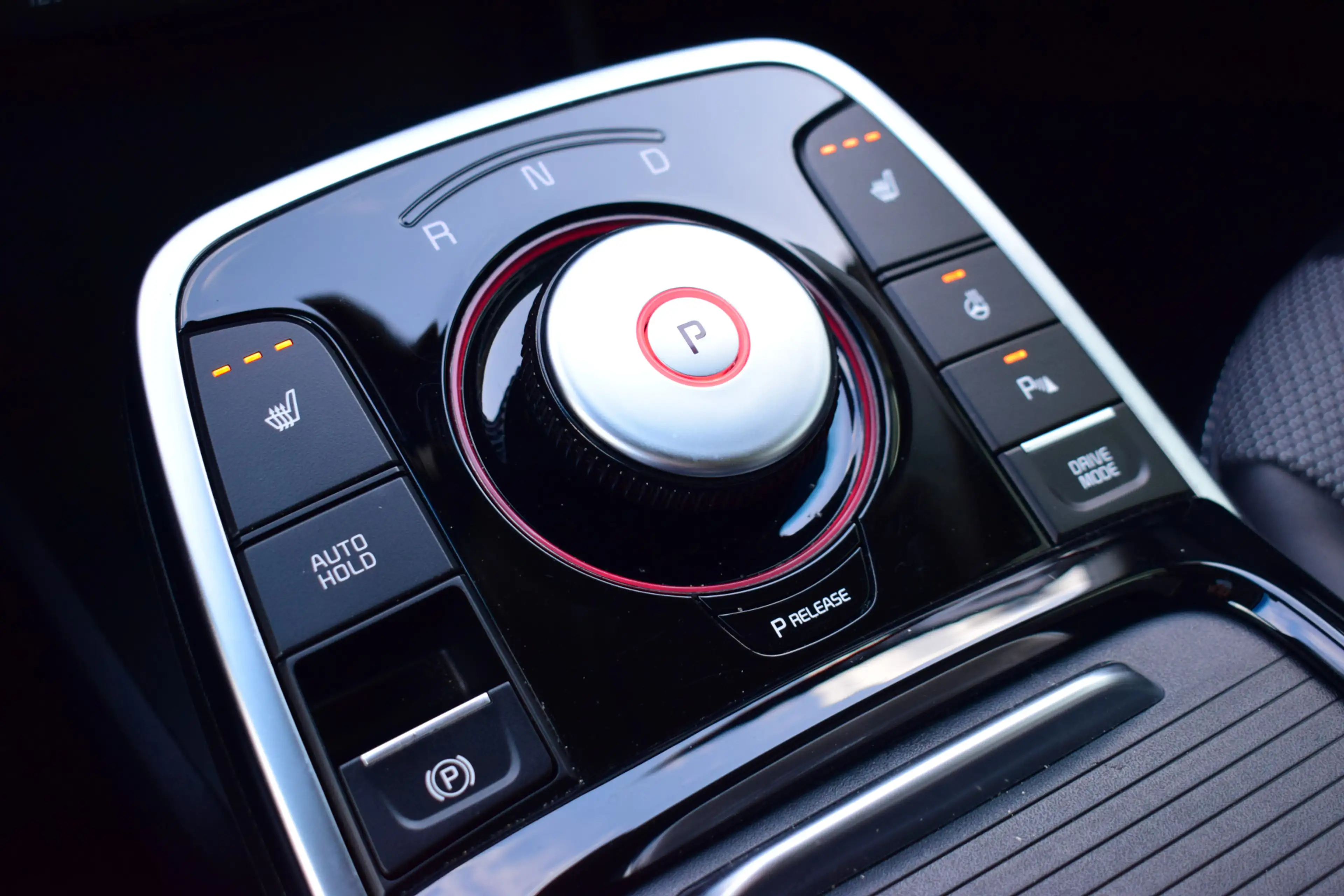 Kia e-Niro DynamicPlusLine 64 kWh | Stoel- & Stuurverwarming — photo 4