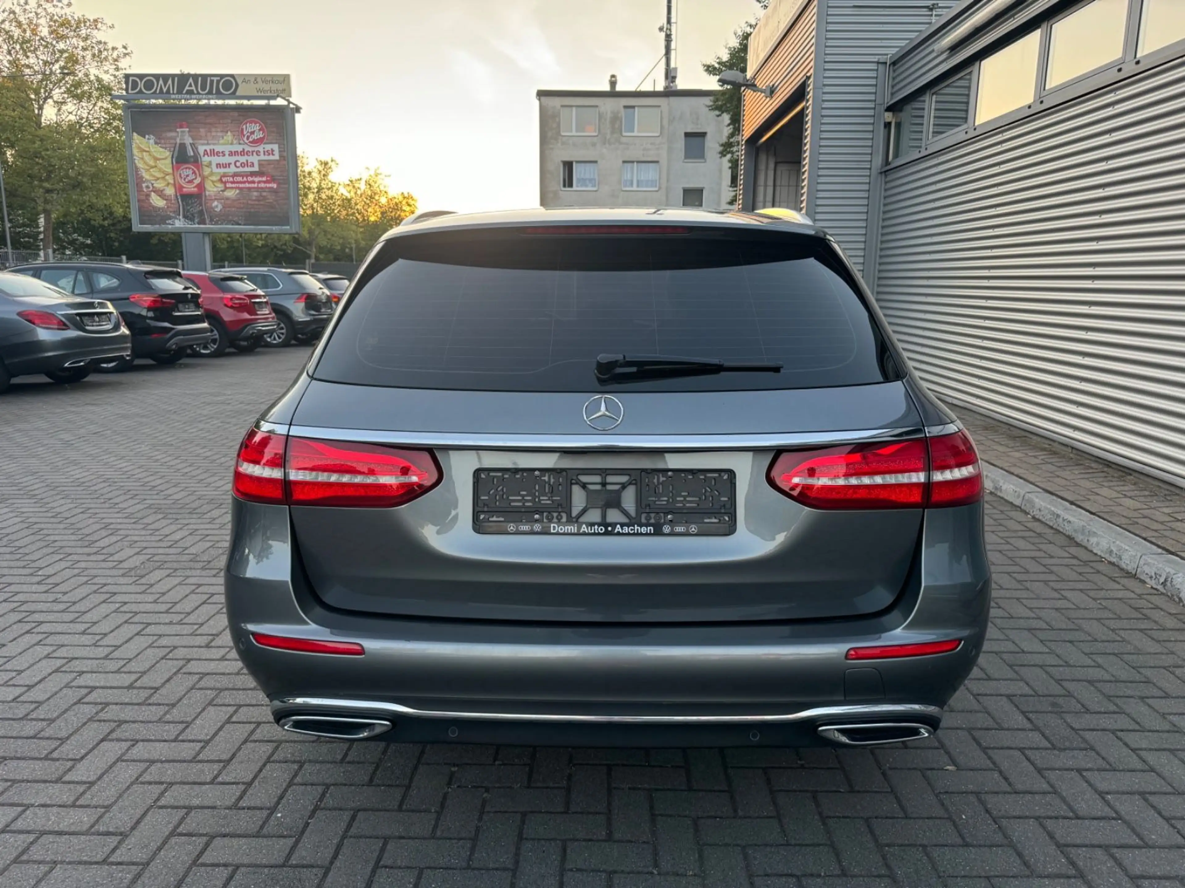 Mercedes-Benz E 400 E T-Modell E 400 d 4Matic — photo 7