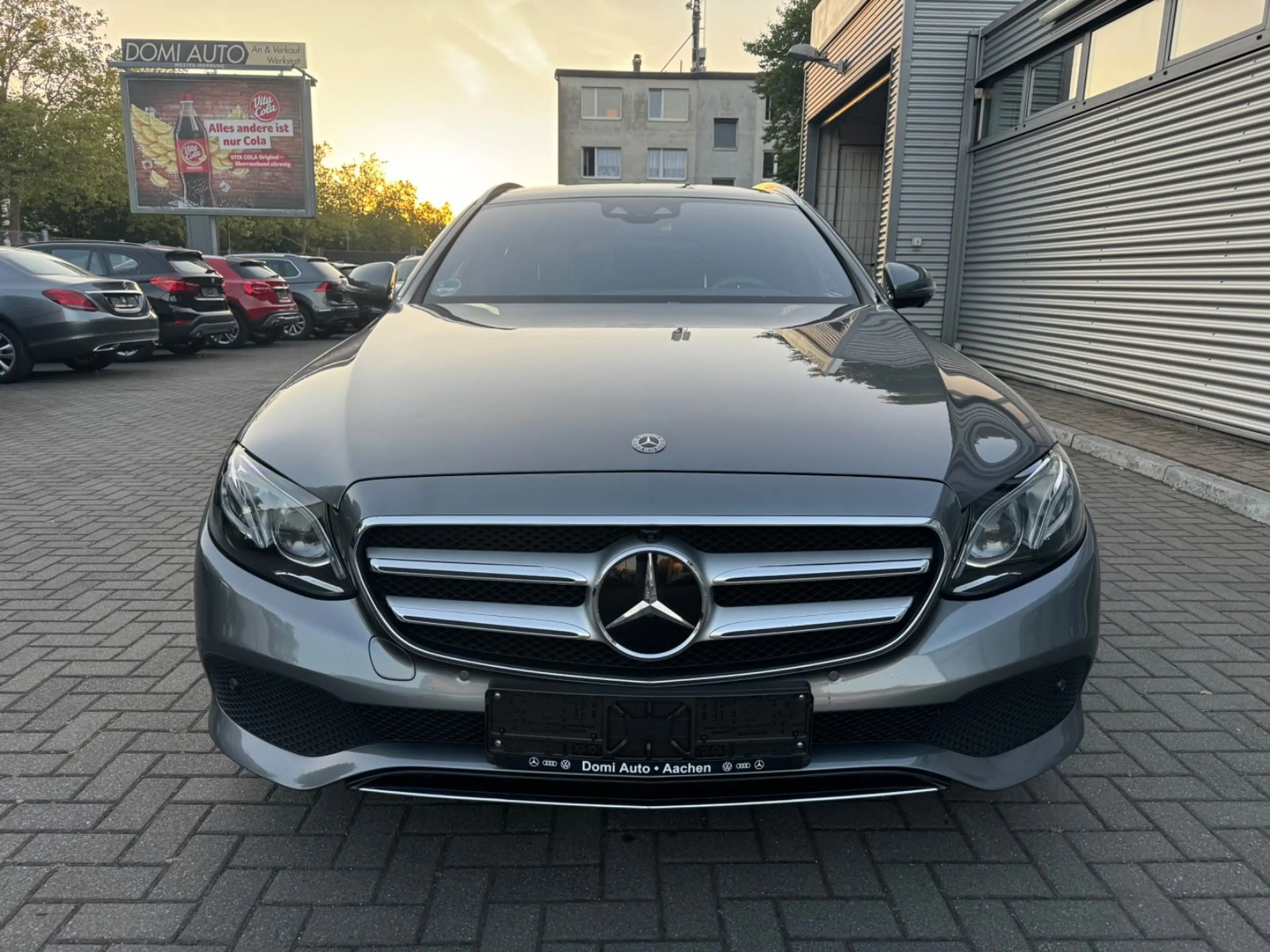 Mercedes-Benz E 400 E T-Modell E 400 d 4Matic — photo 2