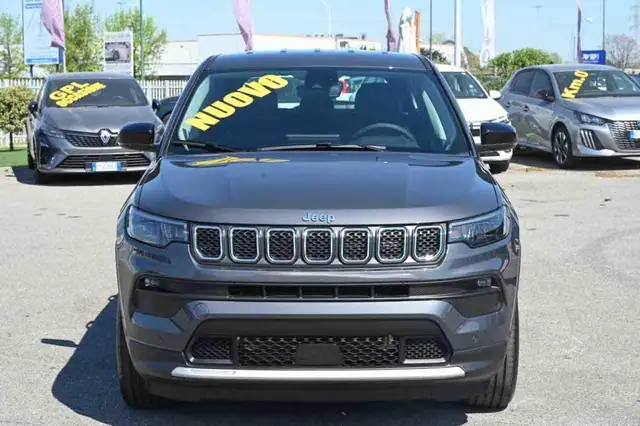Jeep Compass view 2