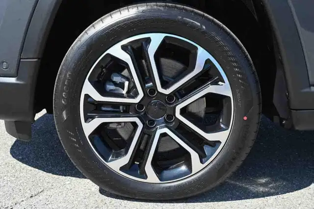 Jeep Compass view 10