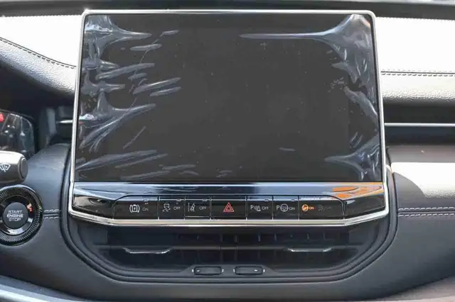 Jeep Compass view 18