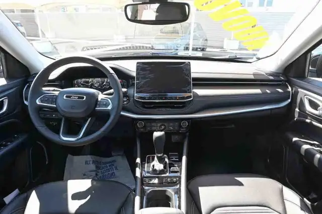 Jeep Compass view 11