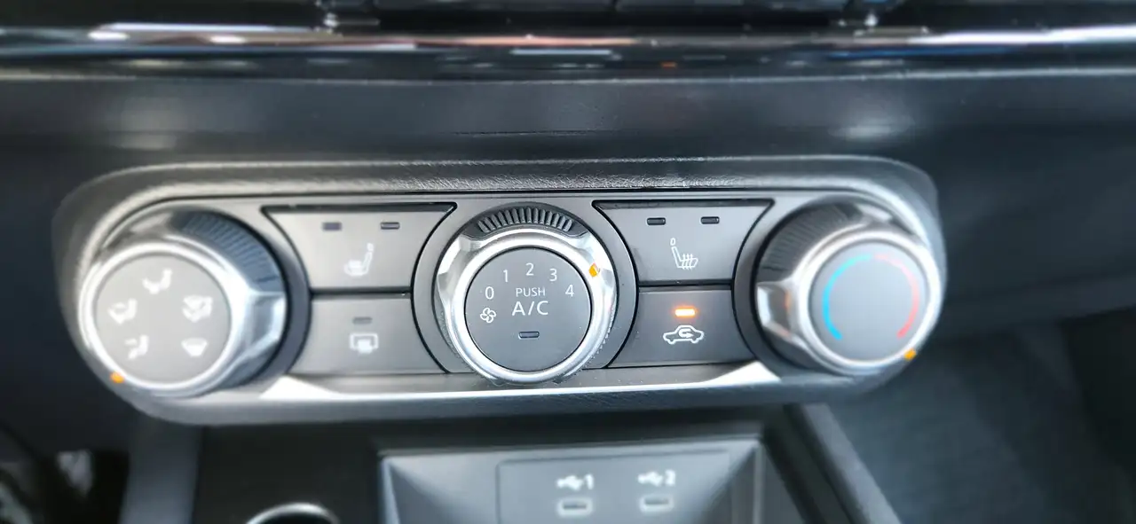 Nissan Kicks photo Nissan Kicks