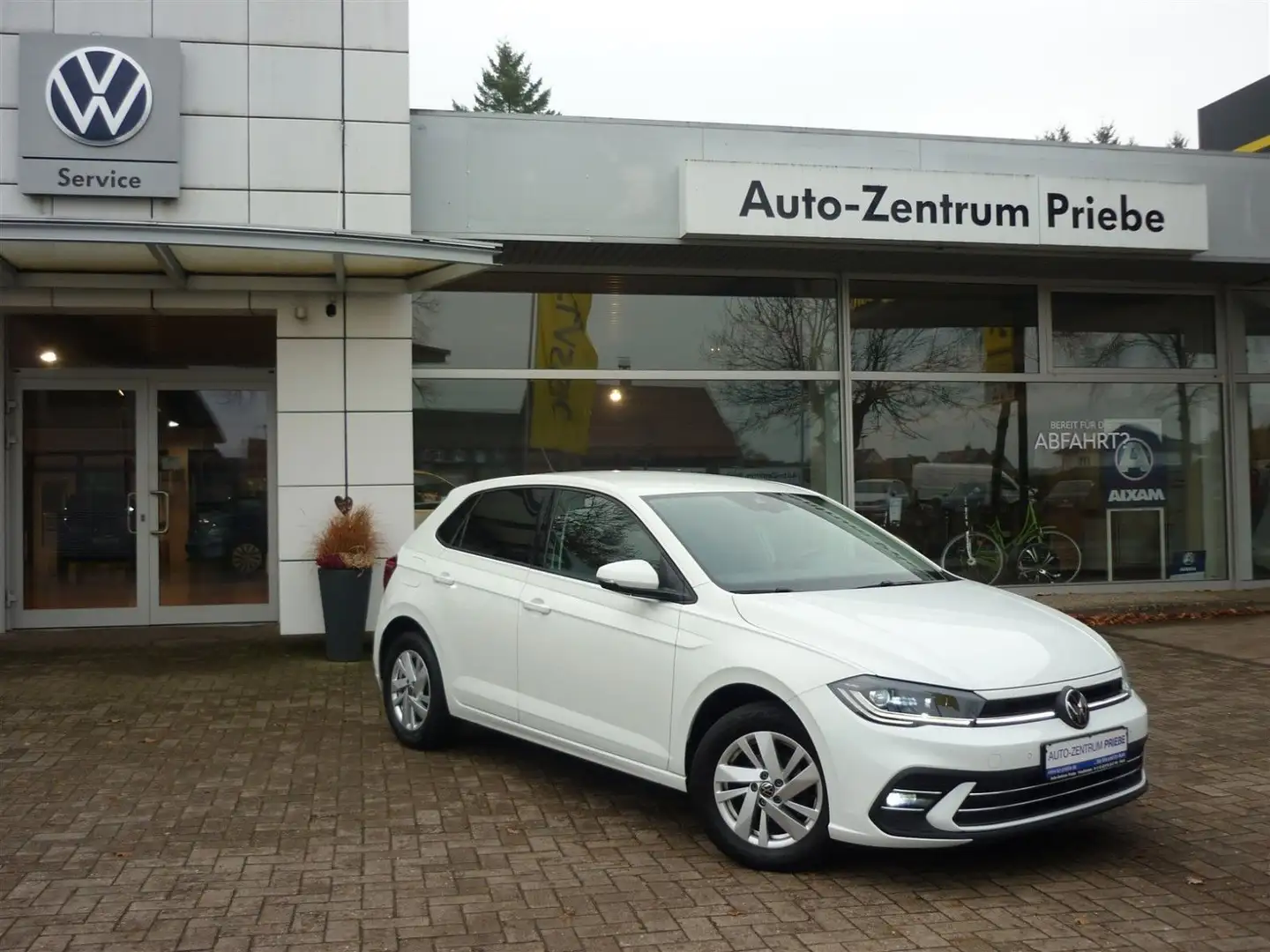 Volkswagen Polo 1,0 Style+Navi+Sitzh+ACC+AppConnect+LED Blanc - 1
