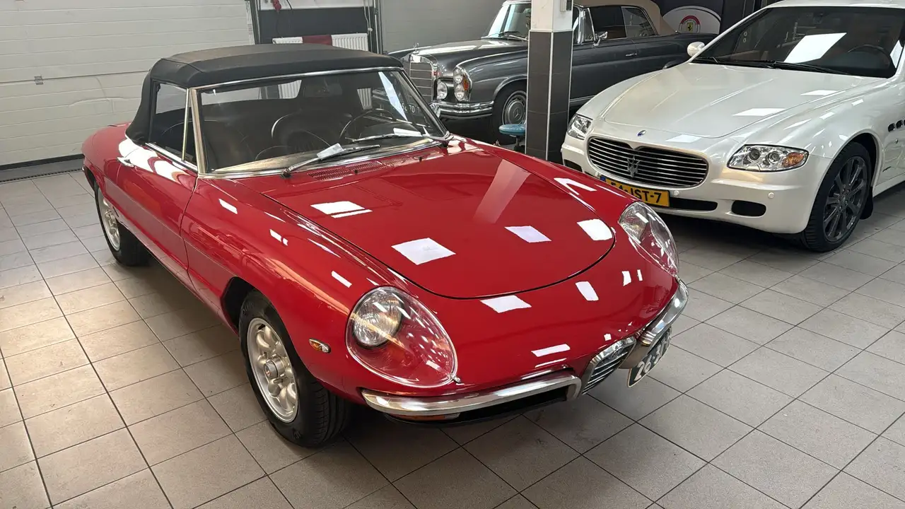 Alfa Romeo Spider Duetto, foto 11