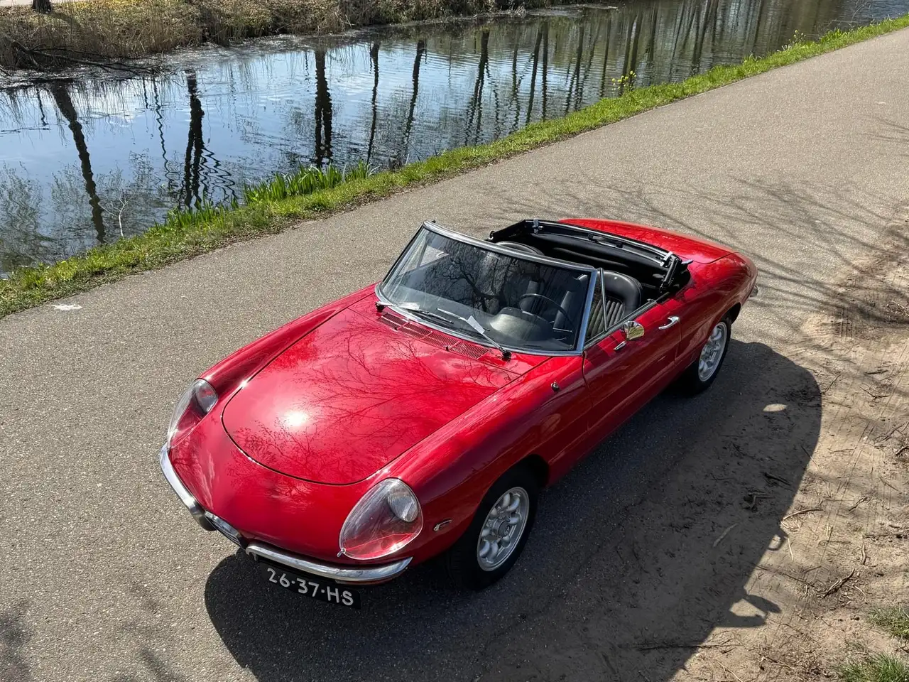 Alfa Romeo Spider Duetto, foto 2