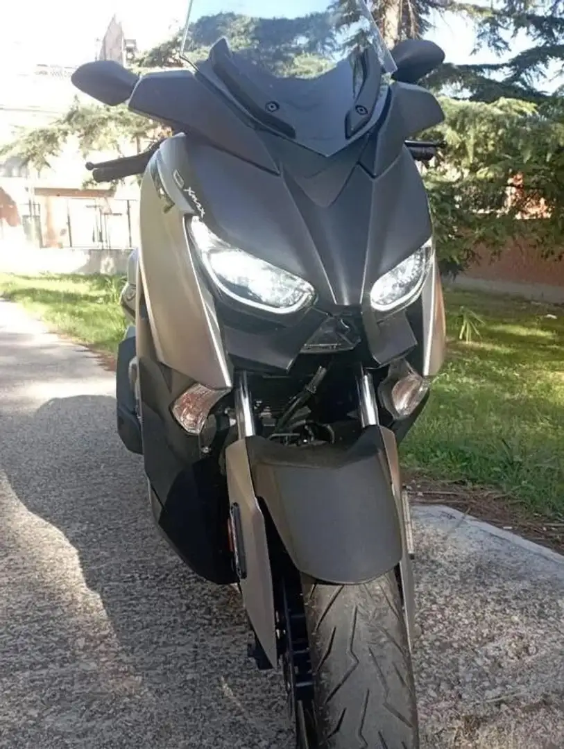 Yamaha X-Max 400 Gris - 1