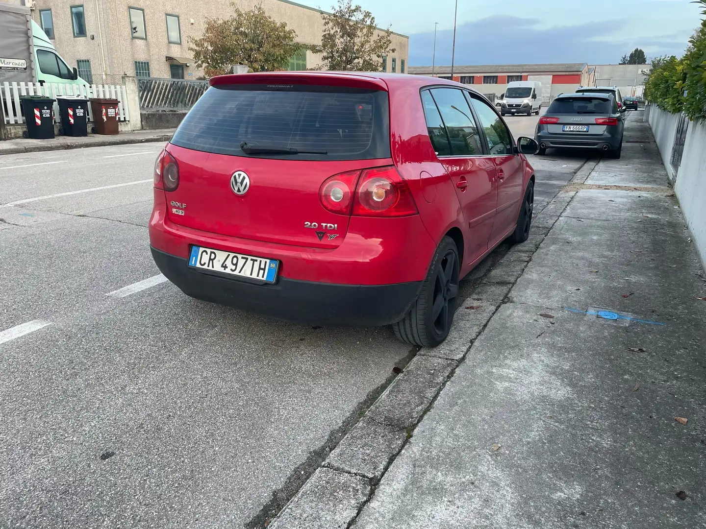 Volkswagen Golf 5p 2.0 tdi Sportline Rosso - 2