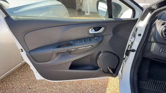 Renault Clio view 7