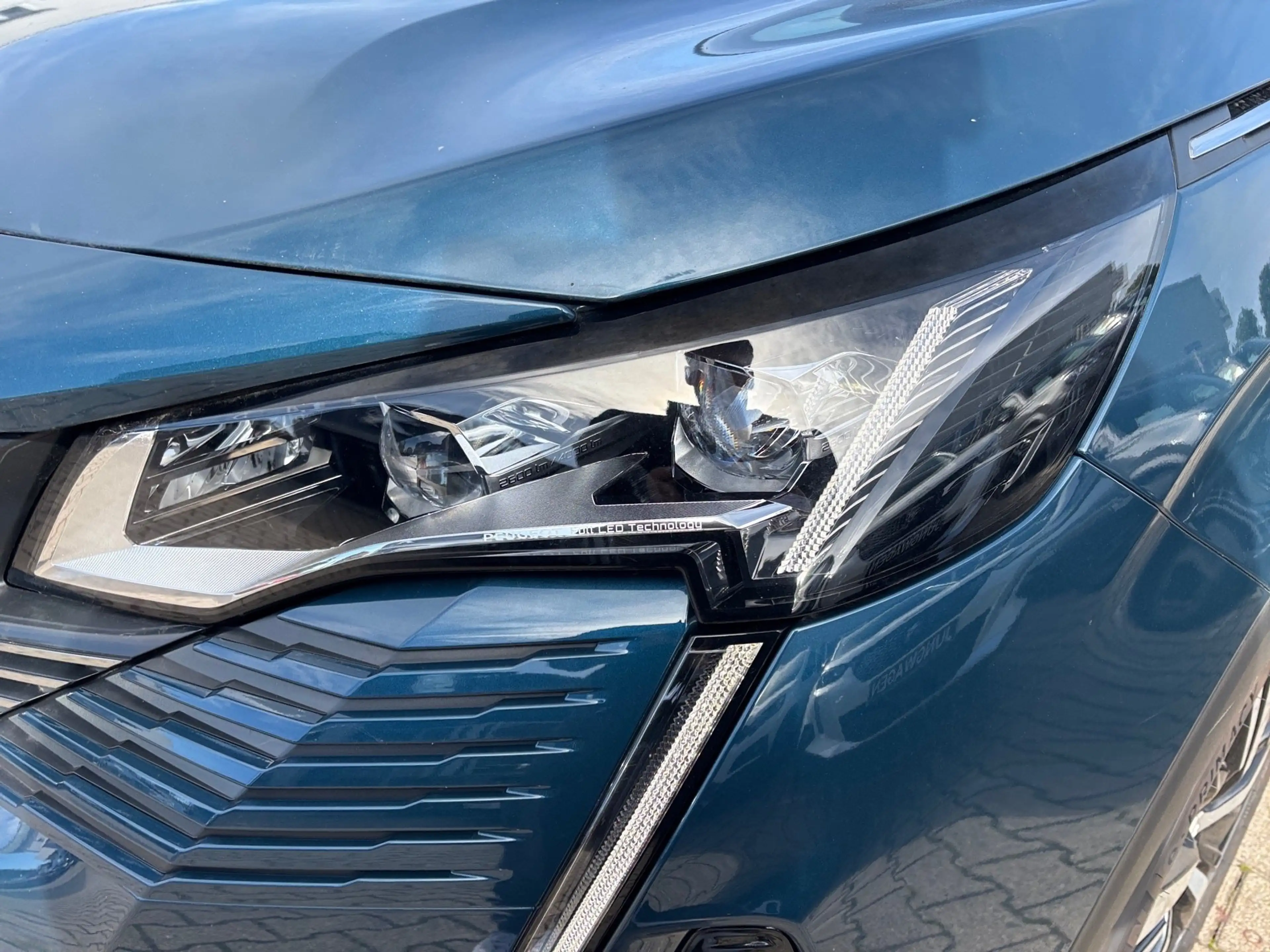 Peugeot Others 3008 Hybrid 225 (Plug-In) e-EAT8 GT ACC AHK Navi — photo 3