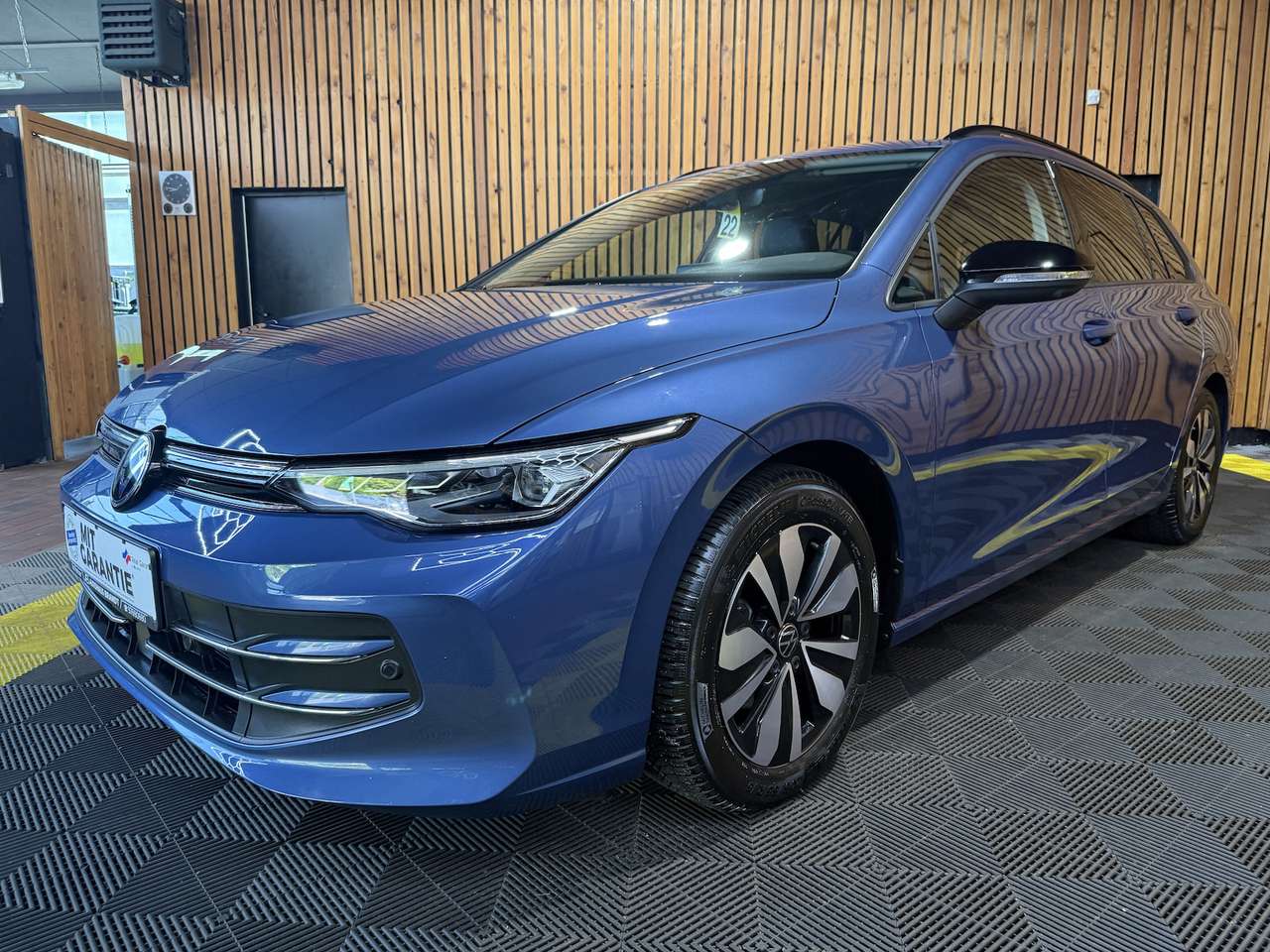 Volkswagen Golf Variant 2025 — 1,5eTSI Goal Navi*AHK*LED-Plus*360°